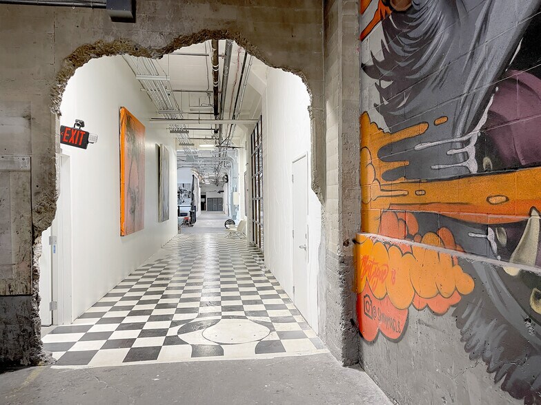 More Photos Of 866-900 N Columbia Blvd, Portland Unknown For Lease