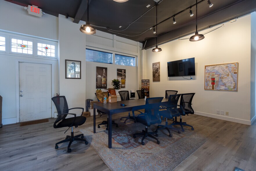 More Photos Of 125 King St, Saint Augustine Freestanding For Sale