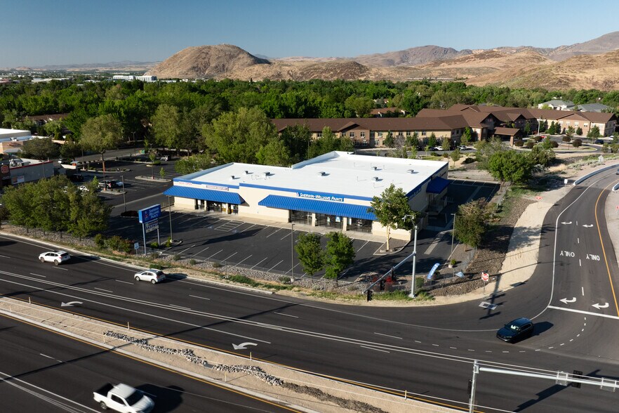 More Photos Of 80 E Patriot Blvd, Reno Freestanding For Lease
