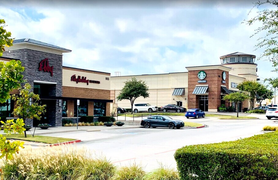 More Photos Of 955 State Highway 121, Allen Freestanding For Sale