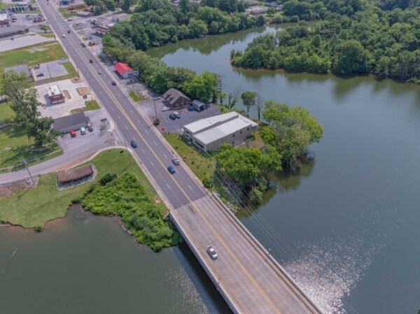 More Photos Of 410 Dinah Shore Blvd, Winchester Office Residential For Sale