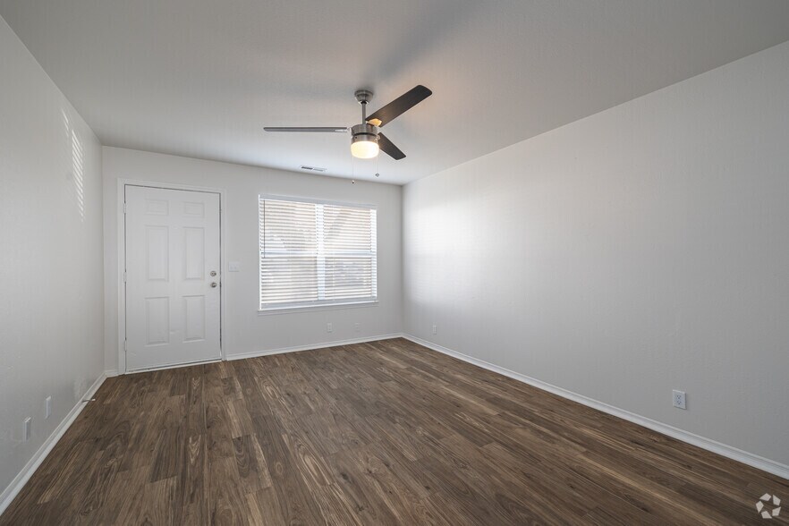 More Photos Of 275 S Fort Ln, Layton Apartments For Sale