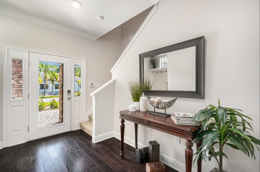 More Photos Of 5701 S Macdill Ave, Tampa Medical For Sale