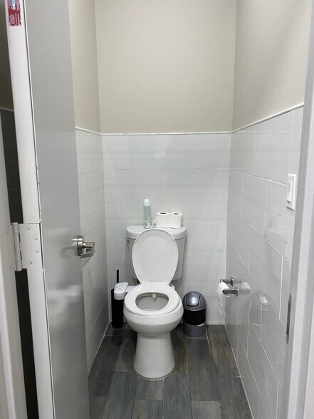 More Photos Of 8501 New Utrecht Ave, Brooklyn Storefront Retail Office For Lease