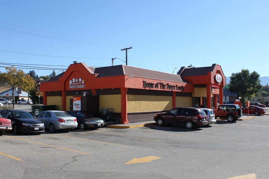 More Photos Of 3101 Highway 6, Vernon Storefront For Lease