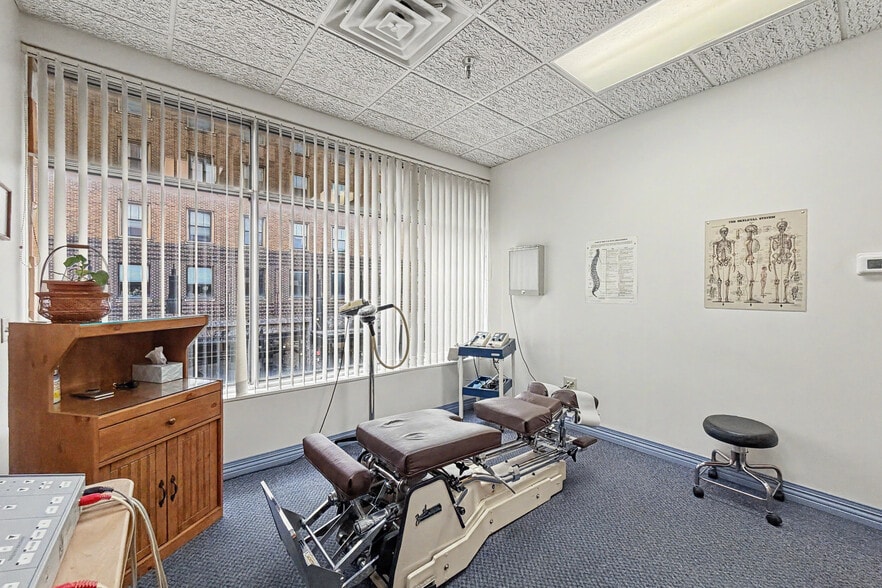 More Photos Of 300 Walnut St, Des Moines Apartments For Sale