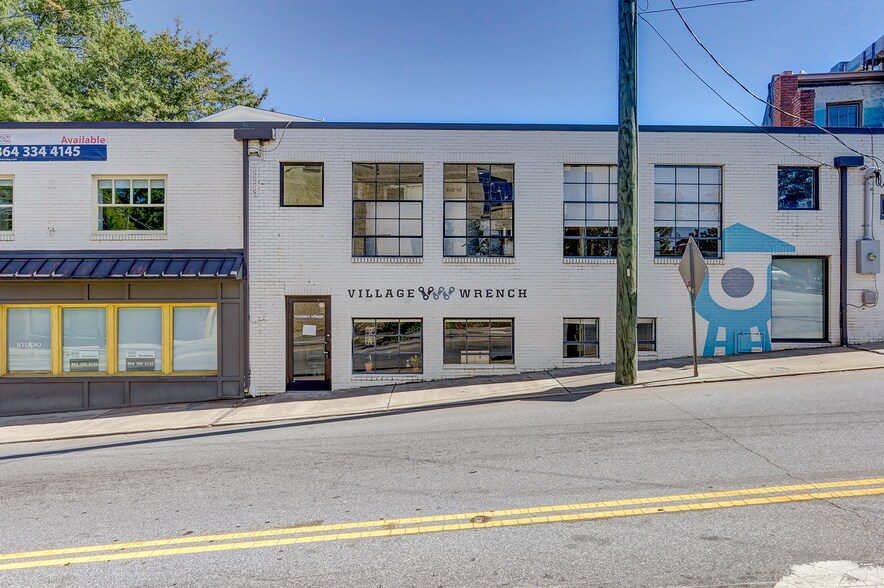 More Photos Of 582 Perry Ave, Greenville Storefront Retail Office For Lease