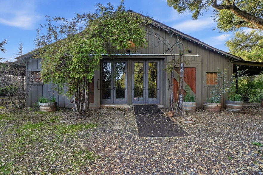 More Photos Of 21645 Parrotts Ferry Rd, Sonora Specialty For Sale