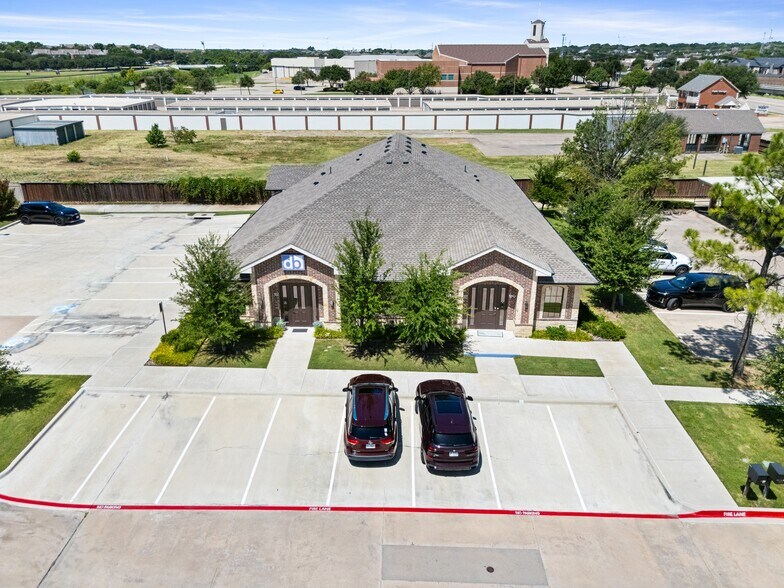 Primary Photo Of 1707 E Beltline Rd, Coppell Medical For Sale
