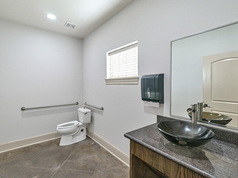 More Photos Of 21418 Provincial Blvd, Katy Medical For Lease