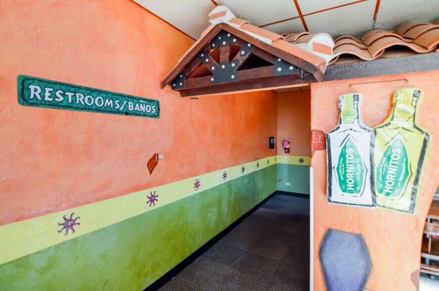 More Photos Of 819 Main St, Caldwell Restaurant For Sale