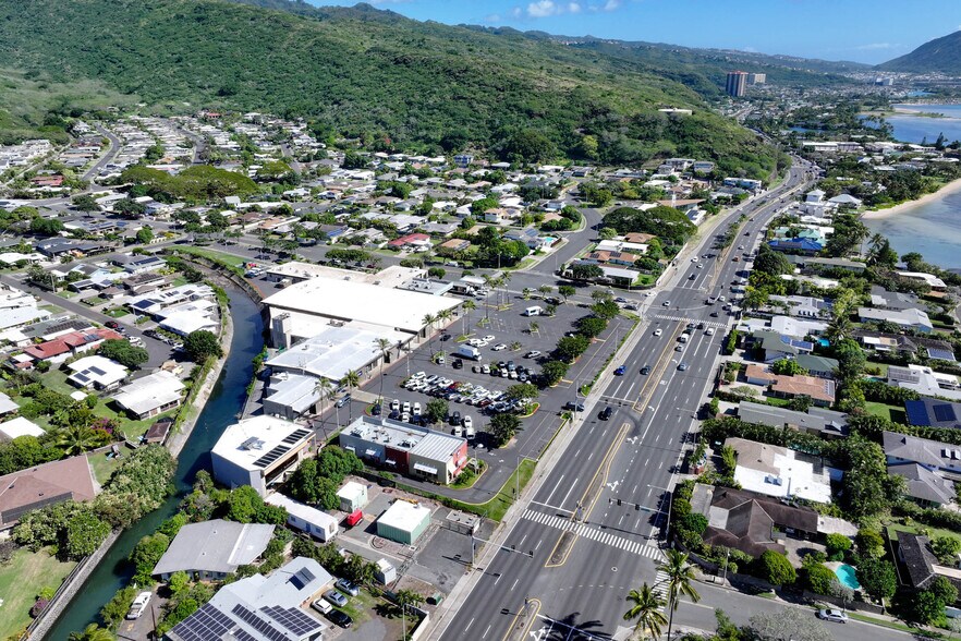 More Photos Of 549 Halemaumau St, Honolulu Restaurant For Lease