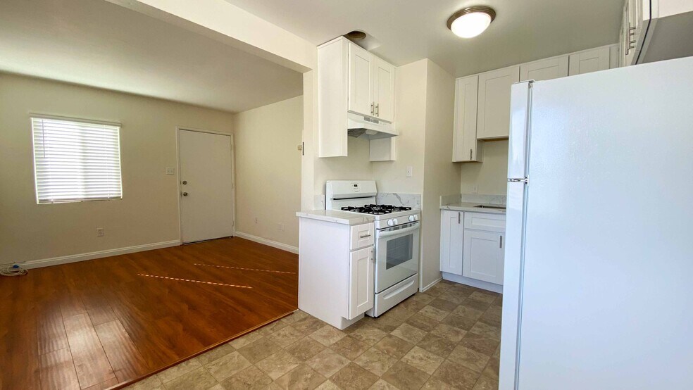 More Photos Of 1313 E 9th St, National City Apartments For Sale
