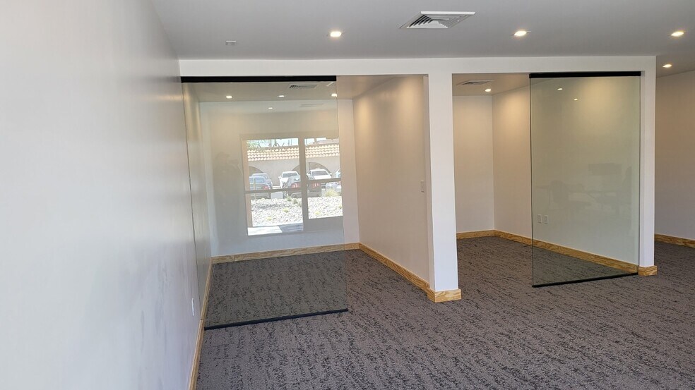 More Photos Of 5030 Paradise Rd, Las Vegas Unknown For Lease