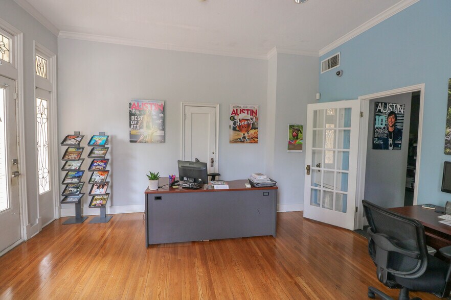 More Photos Of 1712 Rio Grande St, Austin Loft Creative Space For Sale