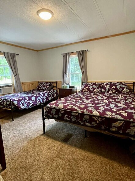 More Photos Of 446 Maples Rd, Milford Hotel For Sale