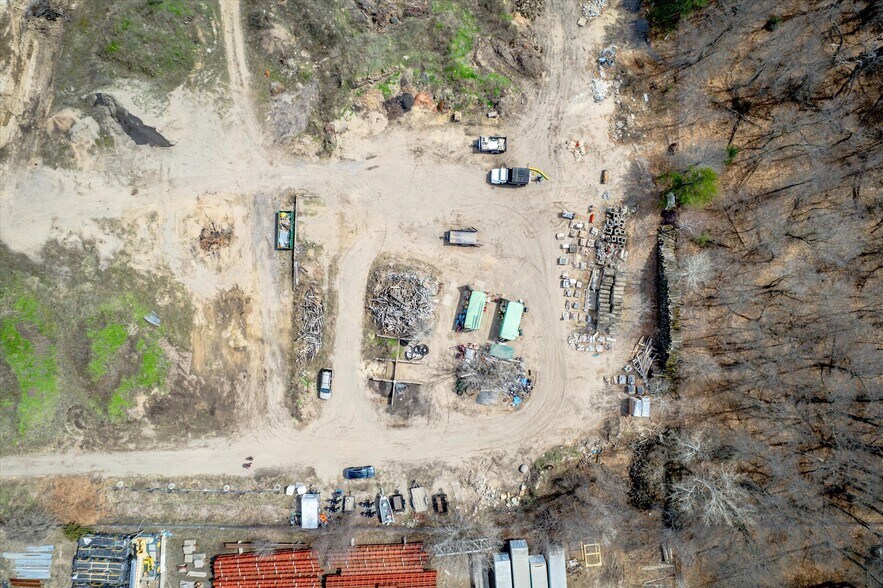 More Photos Of 13655 Lake Dr NE, Forest Lake Contractor Storage Yard For Lease