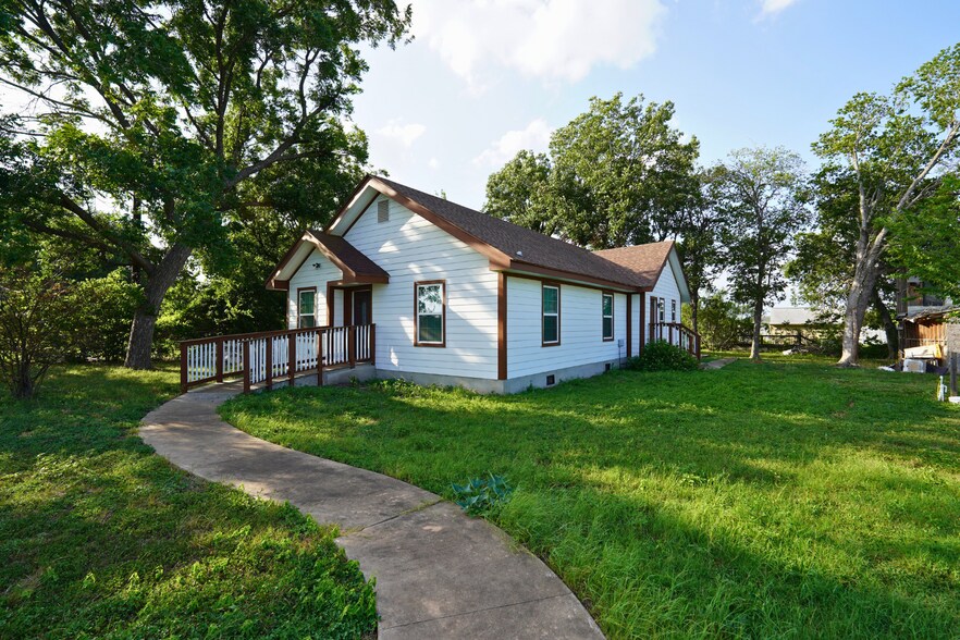 More Photos Of 3304 E Howard Ln, Manor Land For Sale