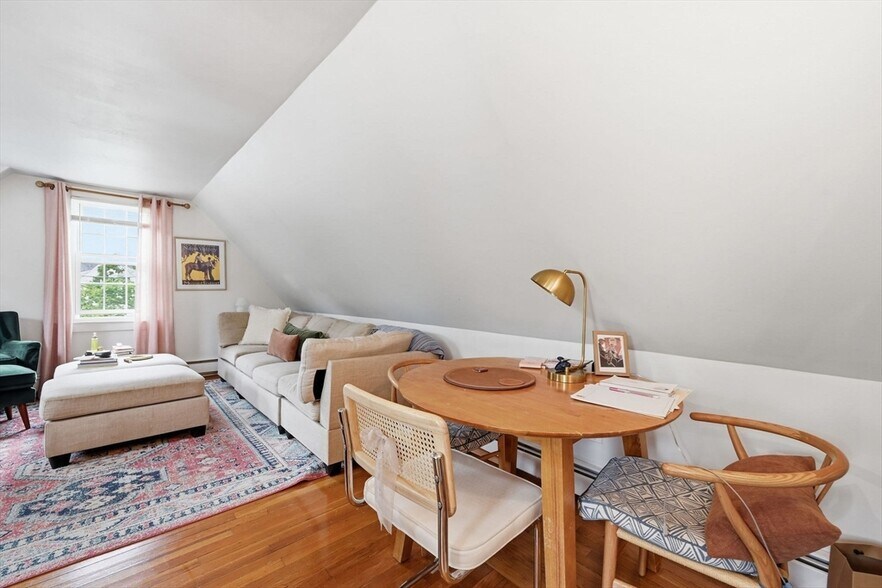 More Photos Of 53 School St, Hyannis Apartments For Sale