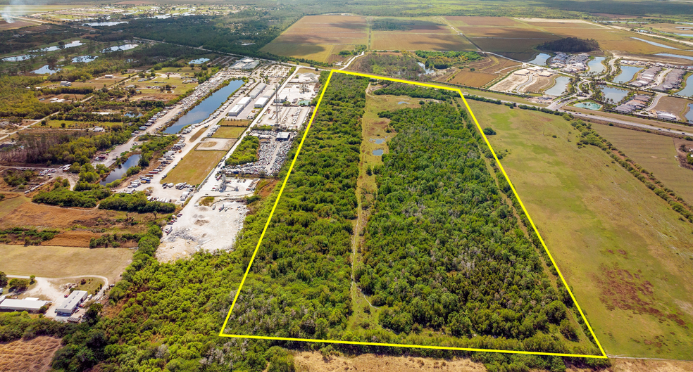 More Photos Of 15435 Tamiami Trl E, Naples Land For Sale