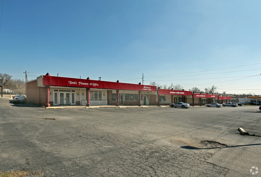 More Photos Of 3525-3549 S Harvard Ave, Tulsa Unknown For Lease