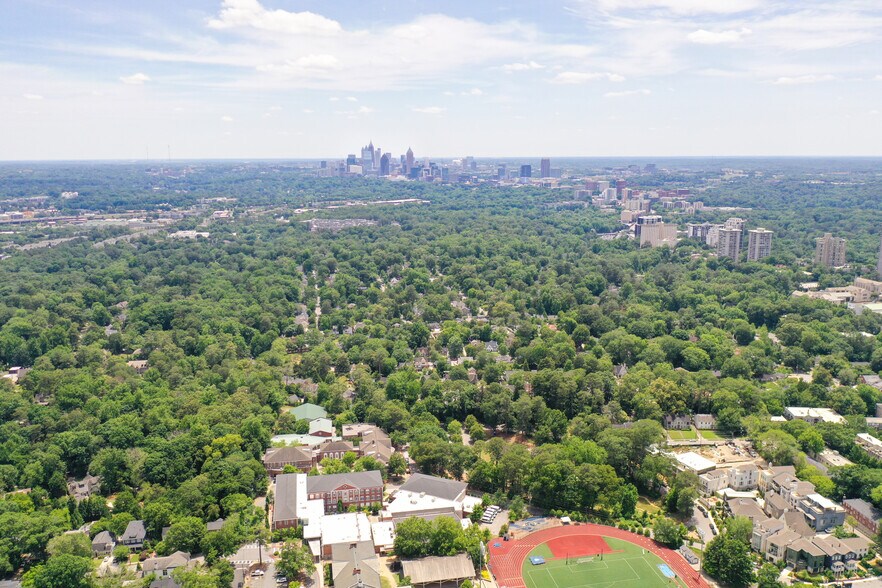 More Photos Of 2972 Lookout Pl NE, Atlanta Office Residential For Sale