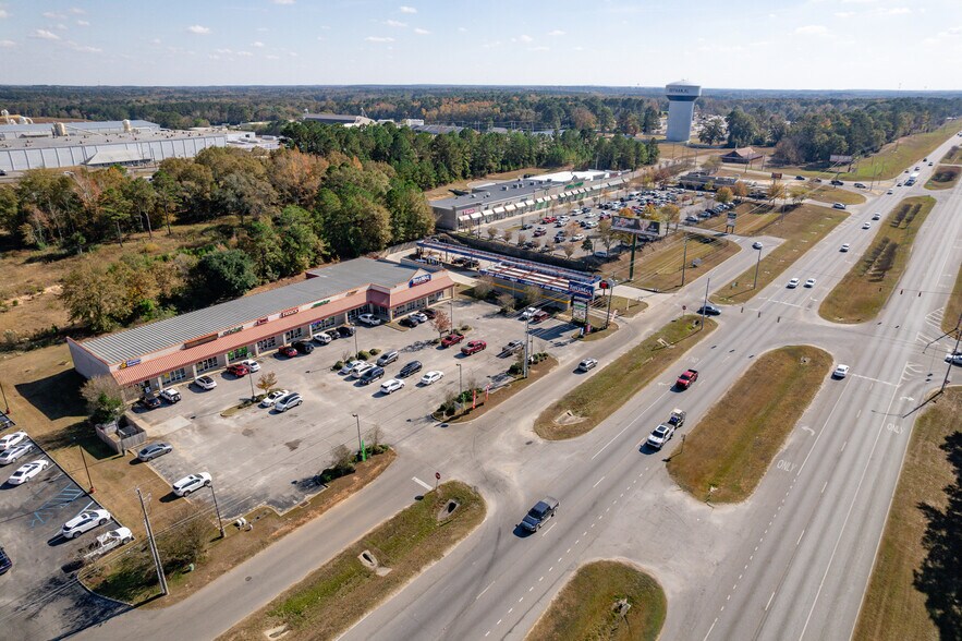 More Photos Of 3255 S Oates St, Dothan General Retail For Sale