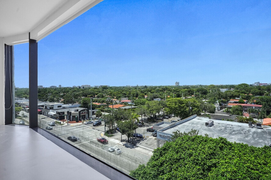 More Photos Of 2150 Coral Way, Miami Office For Lease