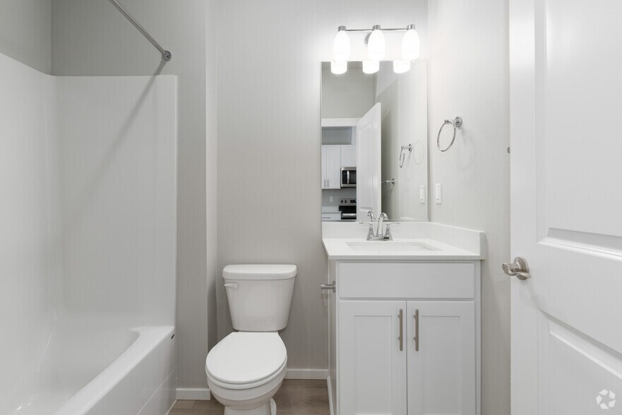 More Photos Of 421 NE 80th Ave, Hillsboro Apartments For Sale