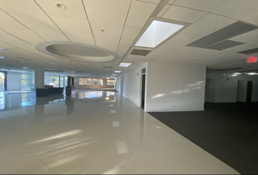More Photos Of 1800 NW 69th Ave, Plantation Light Distribution For Lease