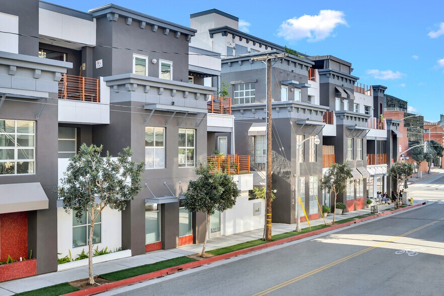 Primary Photo Of 212 Marine St, Santa Monica Loft Creative Space For Sale