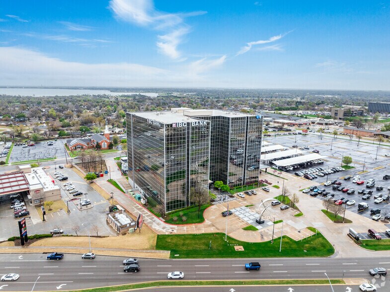 More Photos Of 3817 NW Expressway, Oklahoma City Office For Lease
