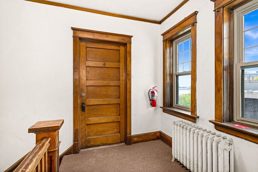 More Photos Of 114 N 6th Ave E, Duluth Apartments For Sale