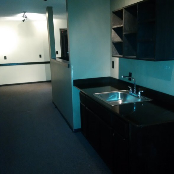 More Photos Of 3060 Packard Rd, Ann Arbor Medical For Lease