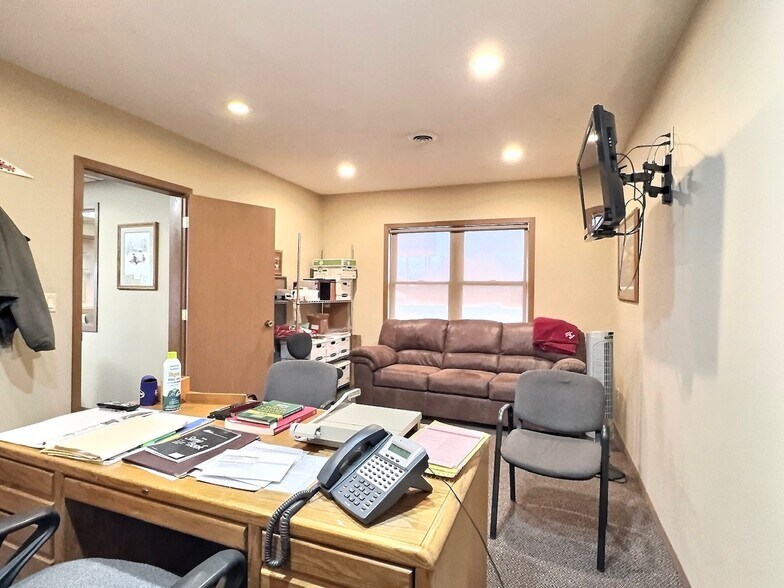 More Photos Of 404 W 1st Ave, Mitchell Land For Sale