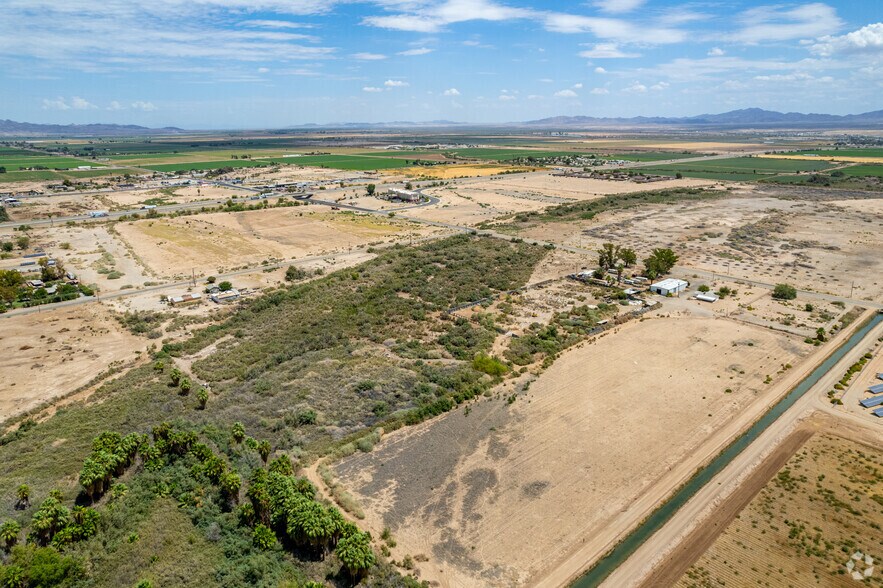 More Photos Of 643 S Intake Blvd, Blythe Warehouse For Sale