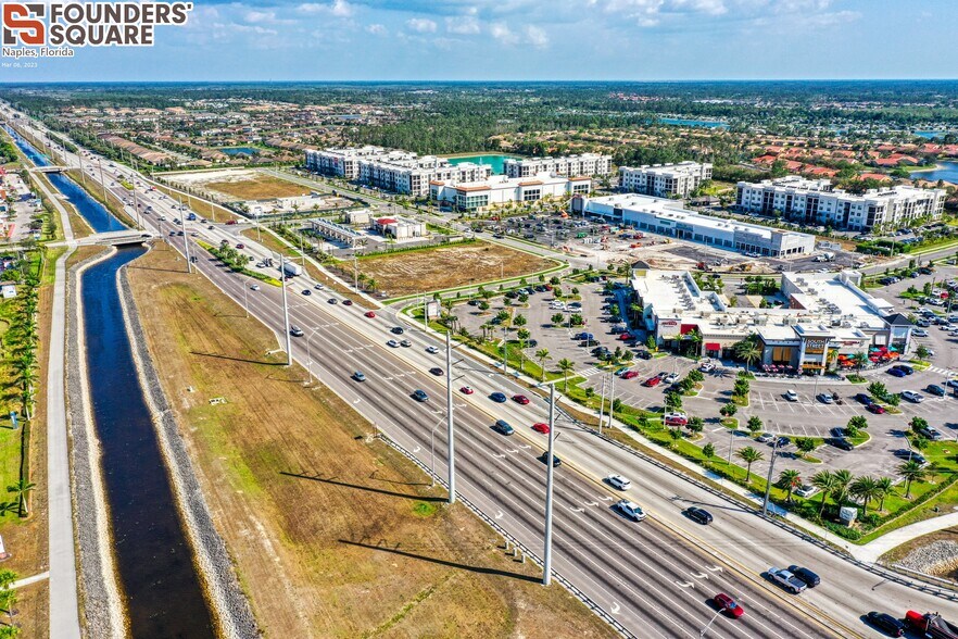 More Photos Of 8845 Founders Square Dr, Naples Storefront For Lease