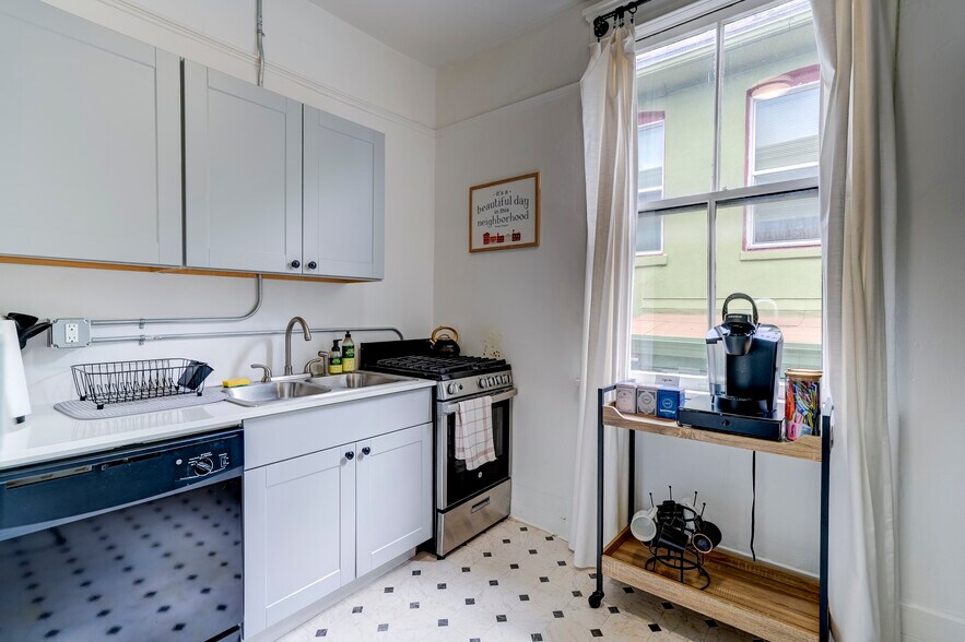 More Photos Of 215 E Willis St, Prescott Apartments For Sale