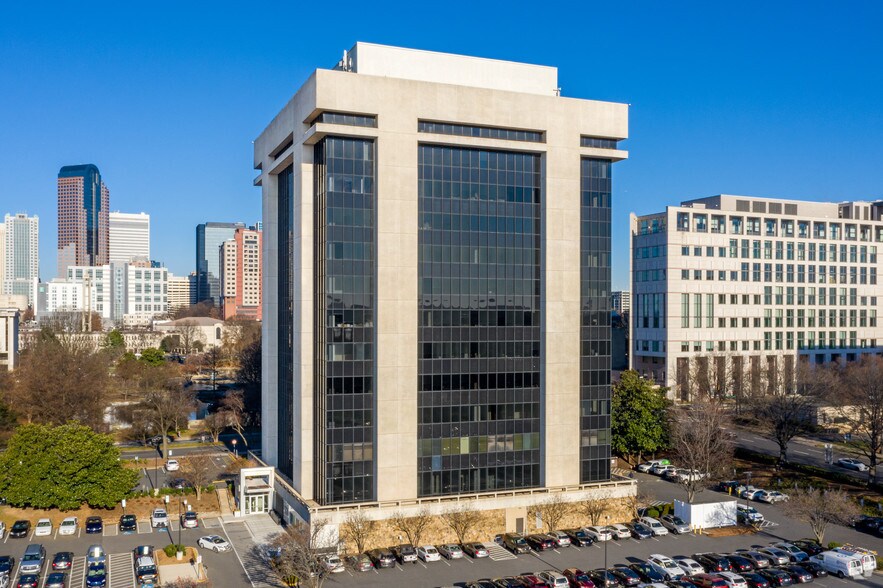 More Photos Of 301 S McDowell St, Charlotte Office For Sale