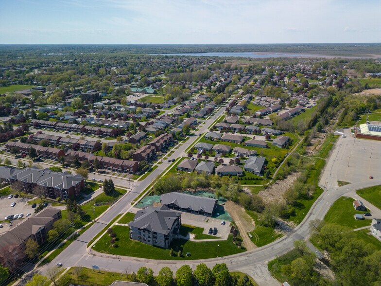 More Photos Of 1115 Millwood Av, Brockville Apartments For Sale