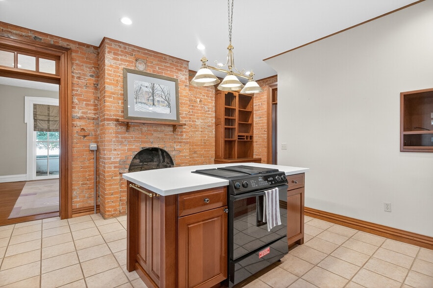 More Photos Of 1441 Saint Marys Ave, Sidney Office For Sale