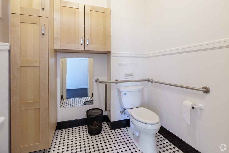 Photo of 2nd Floor Ste 505 17th St