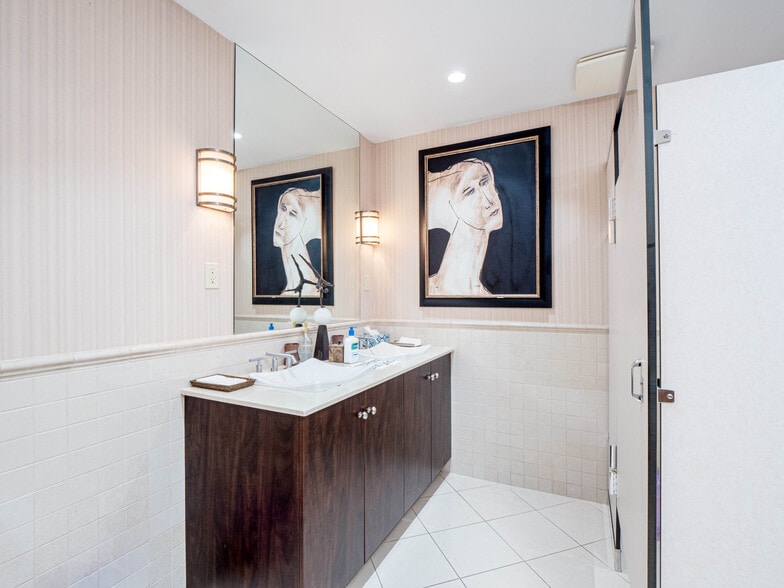 More Photos Of 55 Greene Ave, Brooklyn Apartments For Sale