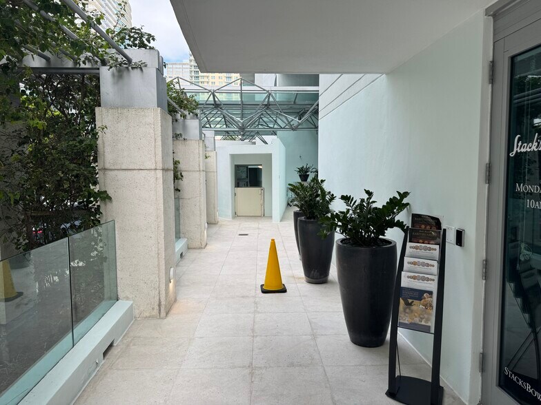 More Photos Of 1331 Brickell Bay Dr, Miami Apartments For Sale