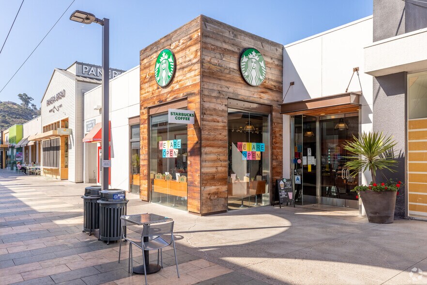 More Photos Of 1288-1640 Camino Del Rio N, San Diego Unknown For Lease