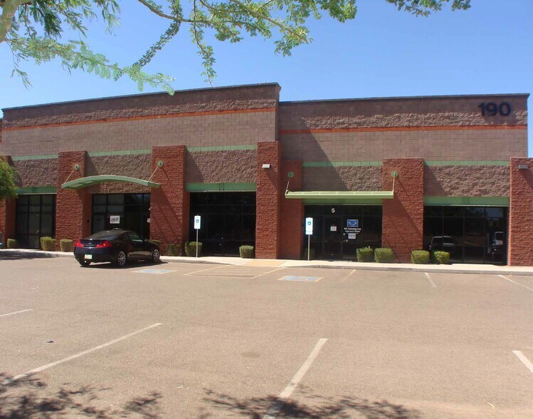 More Photos Of 190 E Corporate Pl, Chandler Warehouse For Lease