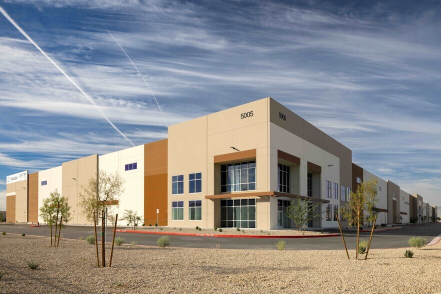 Primary Photo Of 5005 E Cartier Ave, Las Vegas Service For Lease