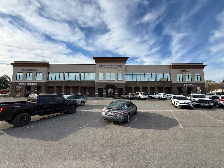 Primary Photo Of 499 S Gloster St, Tupelo Freestanding For Lease