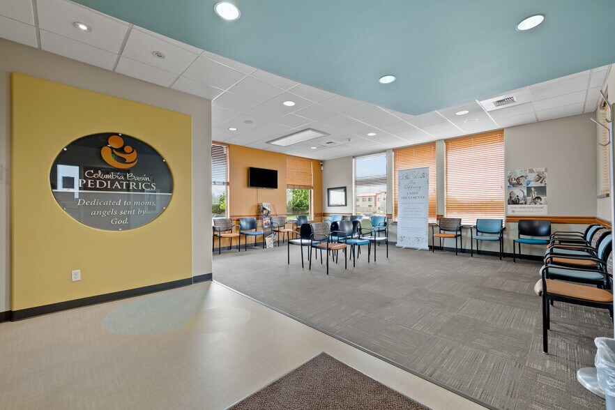 More Photos Of 9521 Sandifur Pky, Pasco Medical For Lease