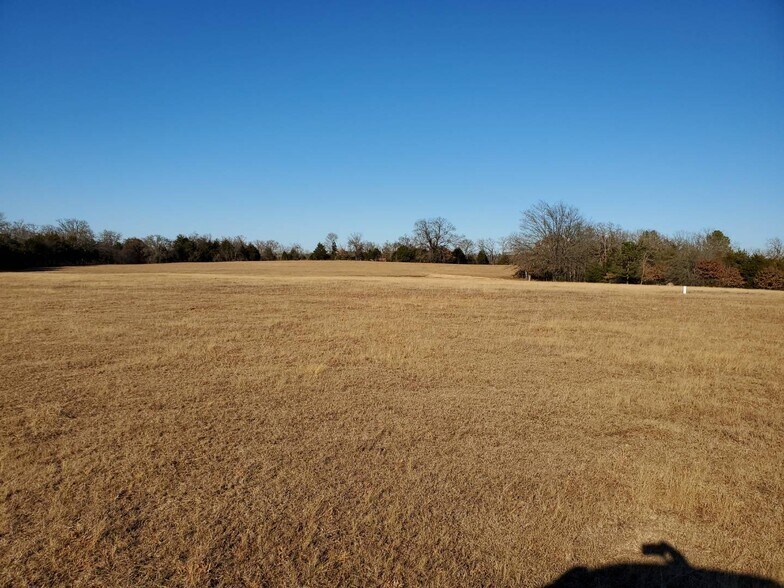 More Photos Of 2655 E 2078 Rd, Hugo Specialty For Sale